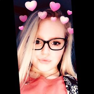 Meet your Posher, Lillian